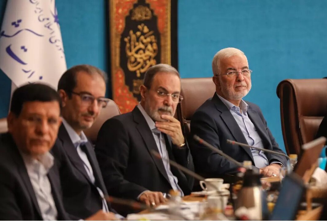 تأکید وزیر کشور بر لزوم تغییر نگاه سمن‌ها و دولت به یکدیگر/بطحایی: از ظرفیت عظیم سمن‌ها برای توسعه و پیشرفت کشور استفاده کنیم