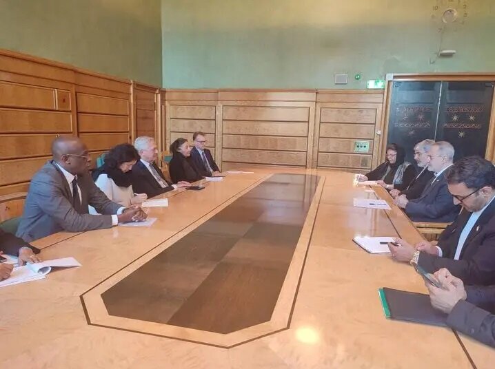 دیدار معاون وزیر کشور با کمیسرعالی سازمان ملل متحد در امور پناهندگان در ژنو