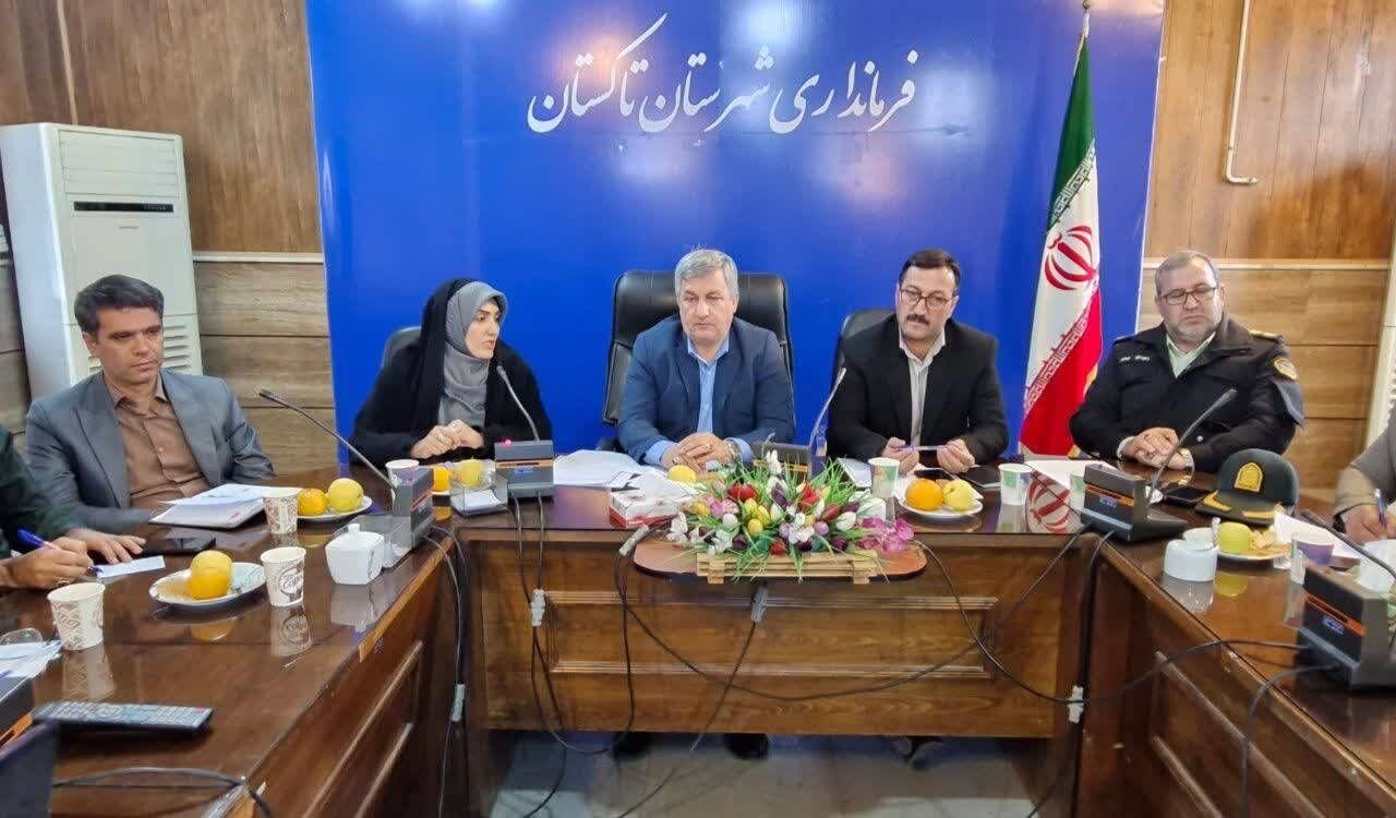 تاکستان وارد مسیر علمی مقابله با آسیبهای اجتماعی شد