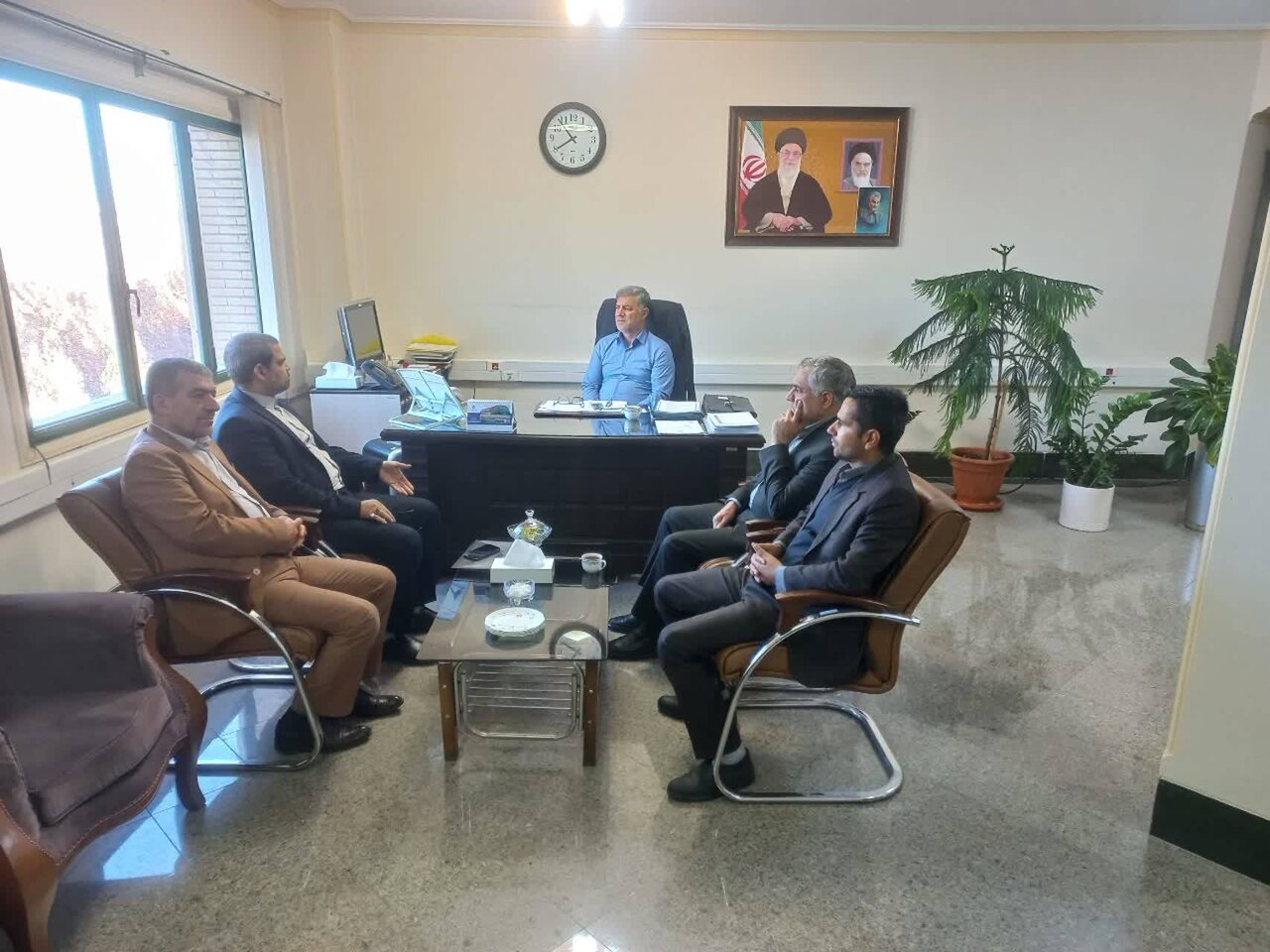 دیدار مدیر ارزیابی عملکرد سازمان امور اجتماعی کشور با معاون استانداری مرکزی