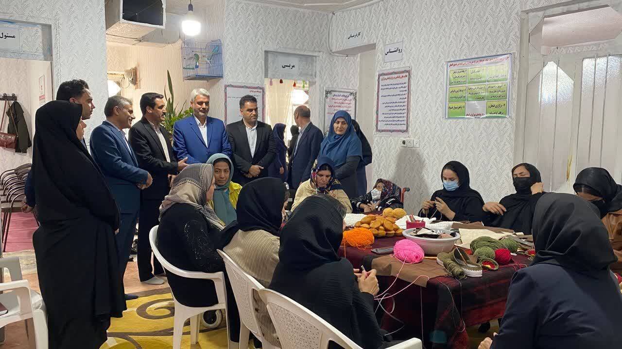 بازدید مدیرکل امور اجتماعی استانداری ایلام از مرکز بازتوانی معلولین آبدانان