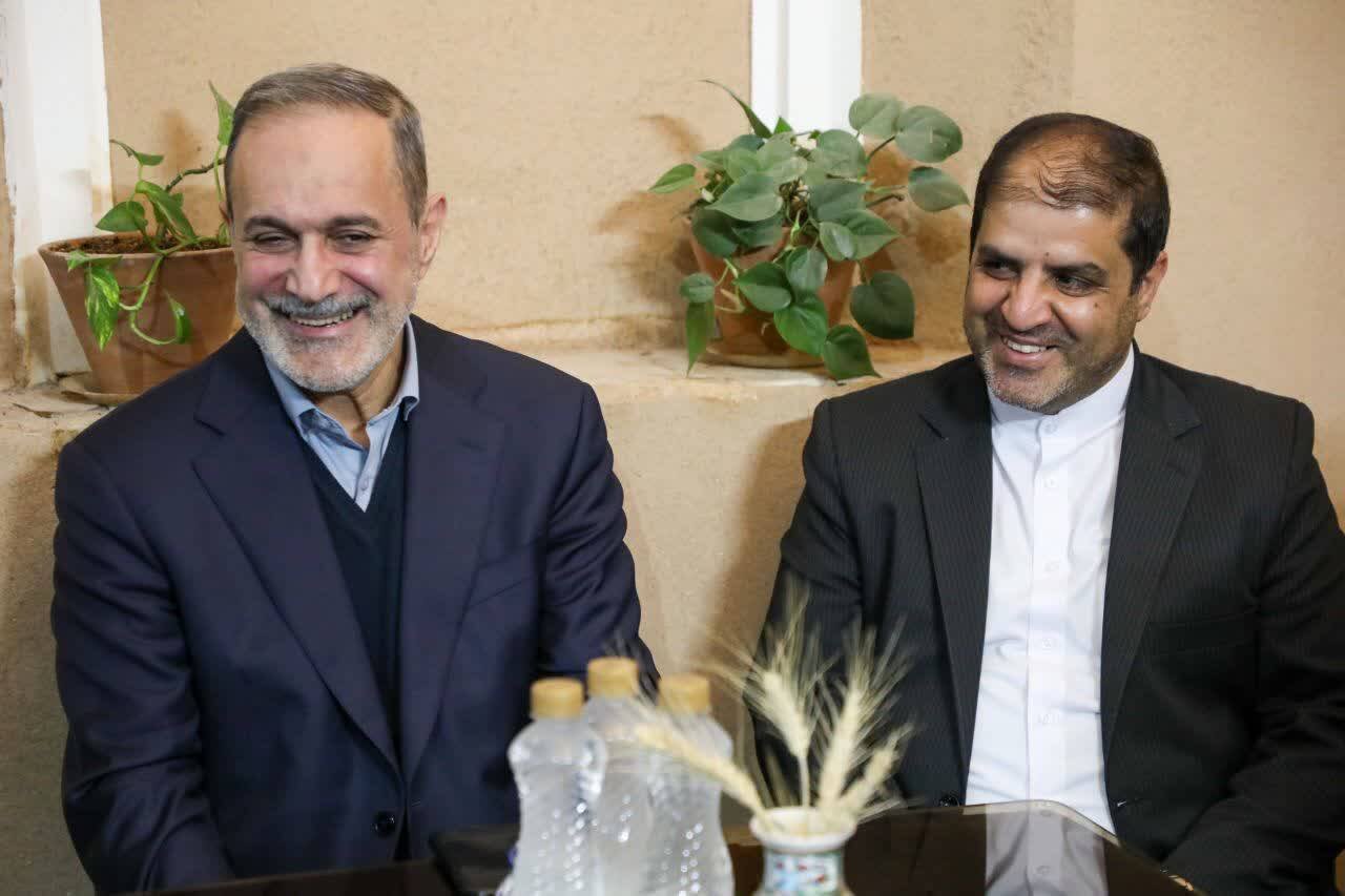 بازدید رئیس سازمان امور اجتماعی کشور از خانه جوان و مرکز تشکلهای مردمنهاد یزد