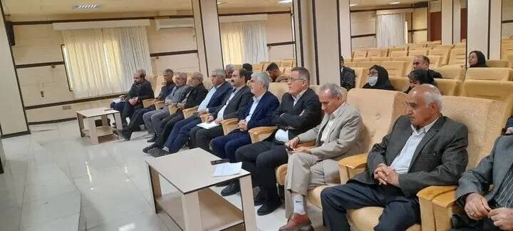 مدیرکل اموراجتماعی استانداری کهگیلویه و بویراحمد: دوره‌های آموزشی توانمندسازی سمن‌ها و مؤسسات خیریه استان آغاز شد